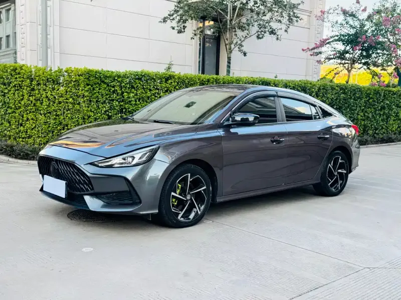 MG MG5, 2021
