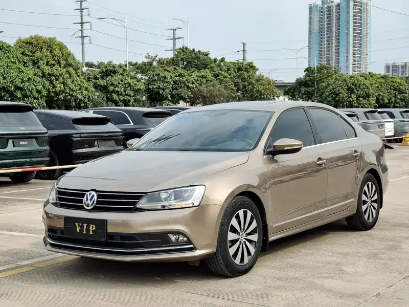 Volkswagen Sagitar, 2016