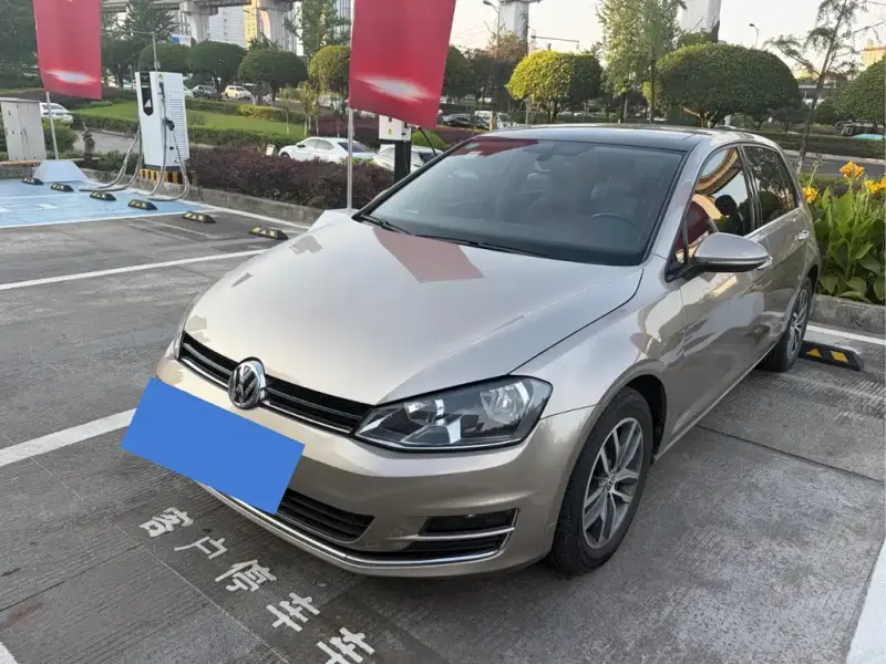 Volkswagen Golf, 2016