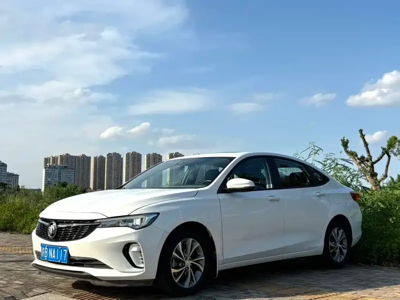Buick Verano, 2022