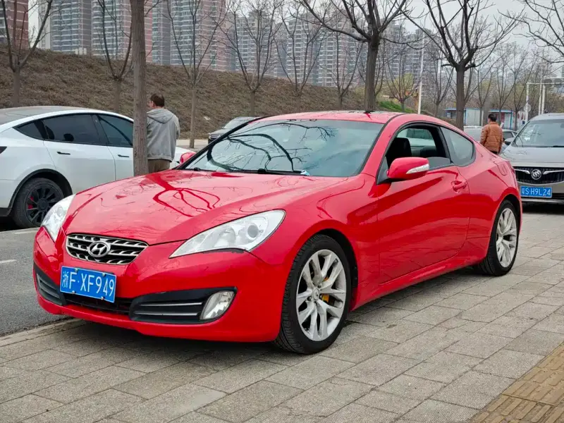 Hyundai Genesis Coupe, 2012