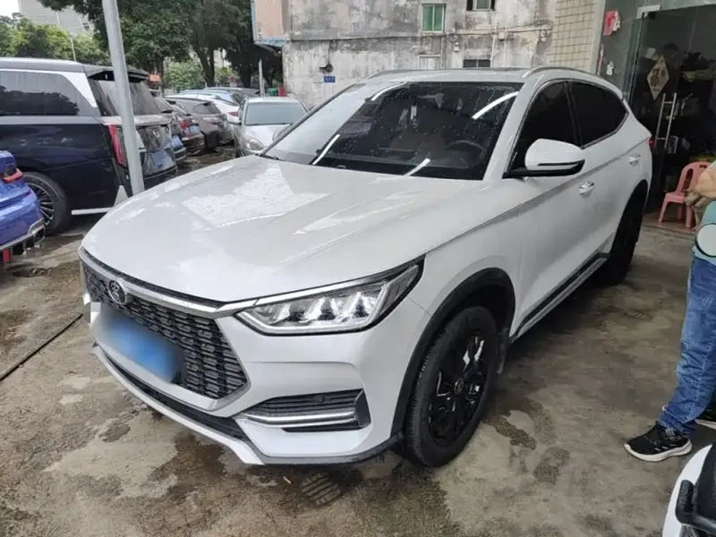 BYD PLUS, 2021