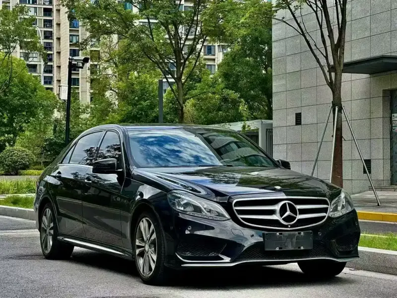 Mercedes-Benz E-Class, 2015