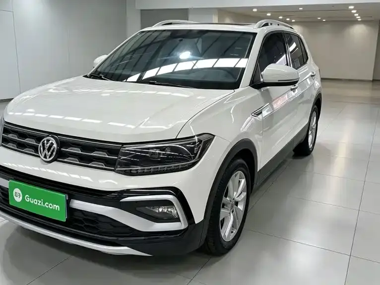 Volkswagen T-Cross, 2019