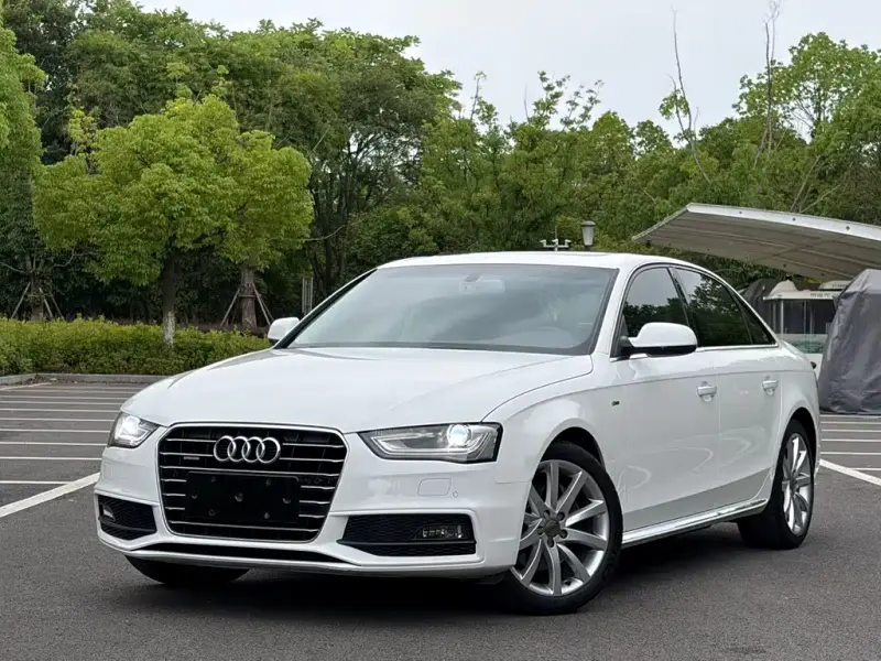 Audi A4L, 2016