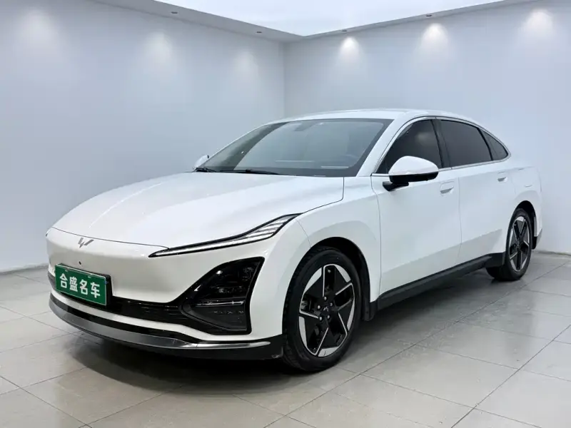 Wuling Xingguang, 2024