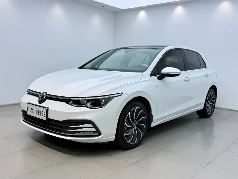 Volkswagen Golf, 2021