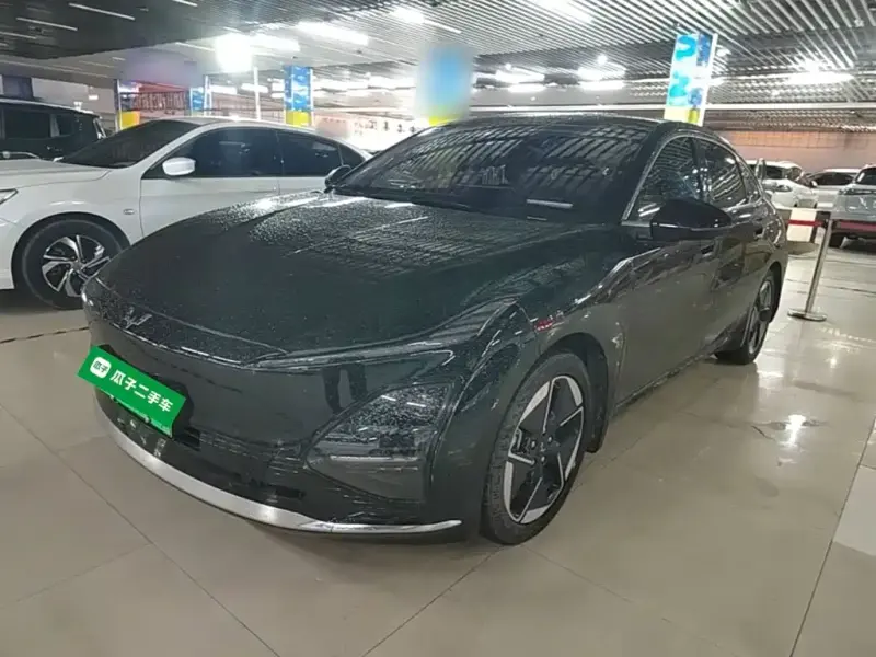 Wuling Xingguang, 2024