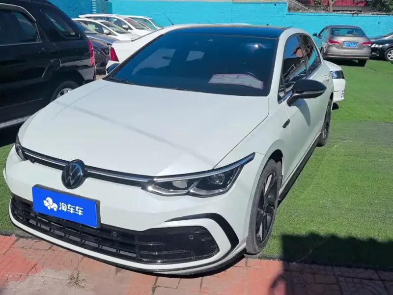 Volkswagen Golf, 2020