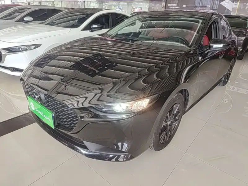Mazda 3 Axela, 2024