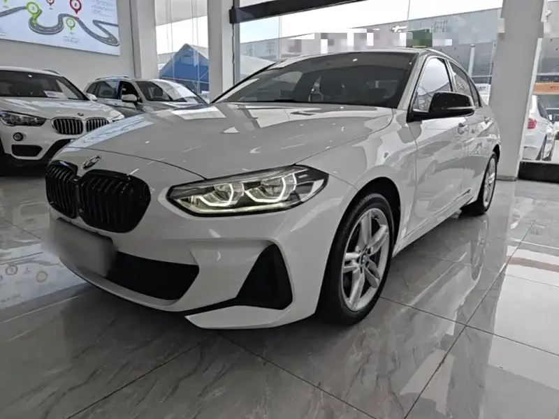 BMW 1 Series, 2021