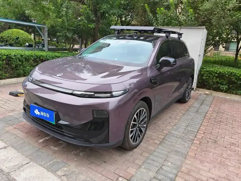 Leapmotor B10, 2025