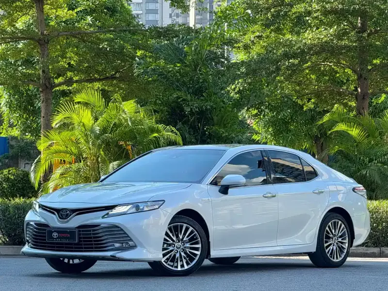 Toyota Camry, 2019