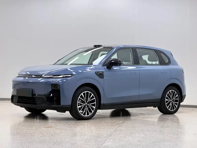 Leapmotor B10, 2025