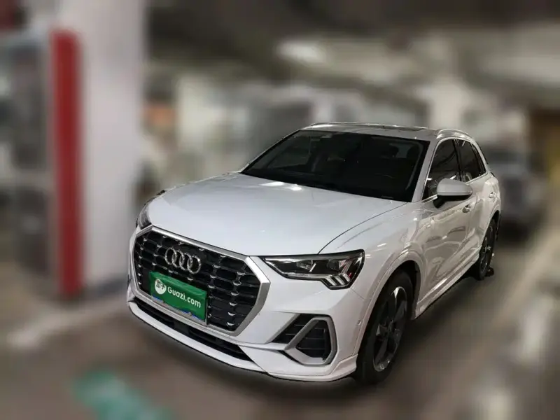 Audi Q3, 2021