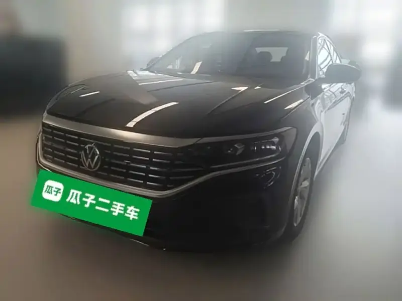 Volkswagen Passat, 2025