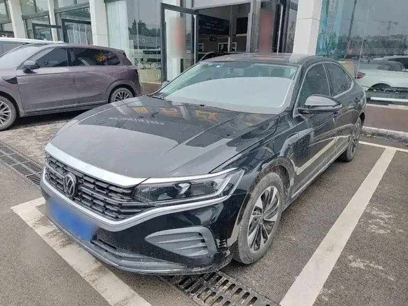 Volkswagen Passat, 2025
