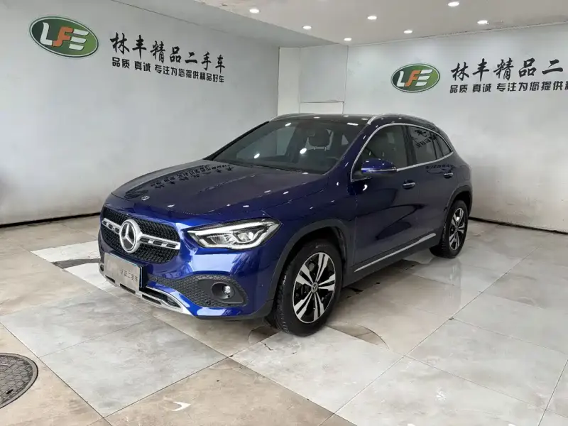 Mercedes-Benz GLA, 2021