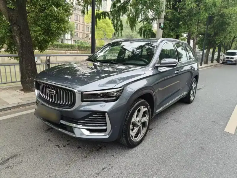 Geely Xingyue L, 2025