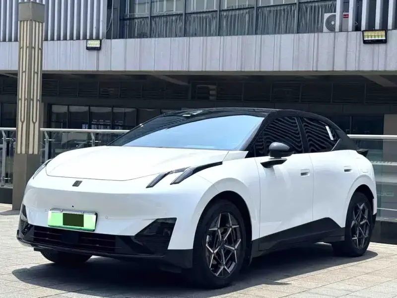 Lynk & Co Z20, 2025