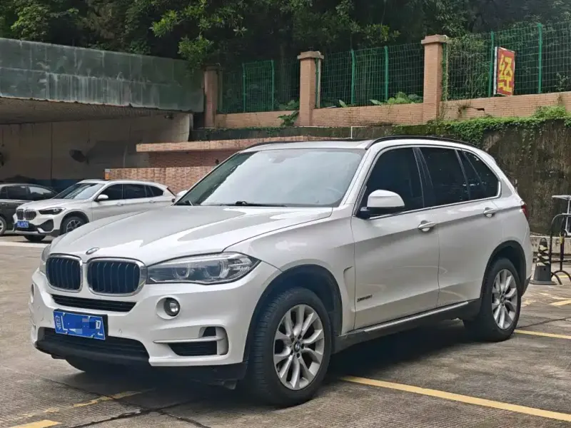 BMW X5 (Import), 2016