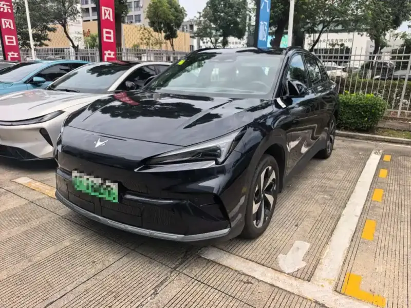 ARCFOX Alpha T5, 2025