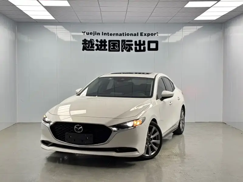 Mazda 3 Axela, 2023