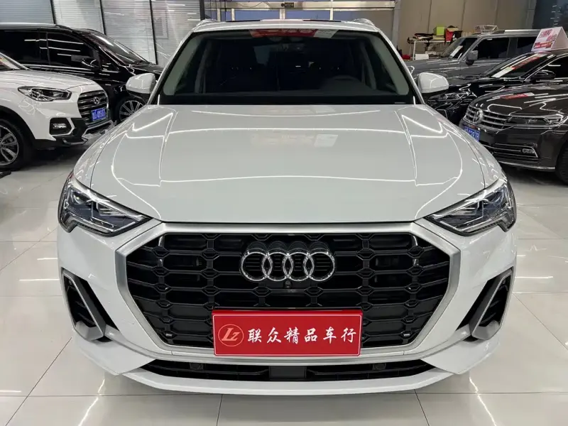 Audi Q3, 2021