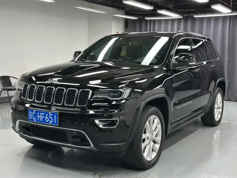 Jeep Grand Cherokee (Import), 2018