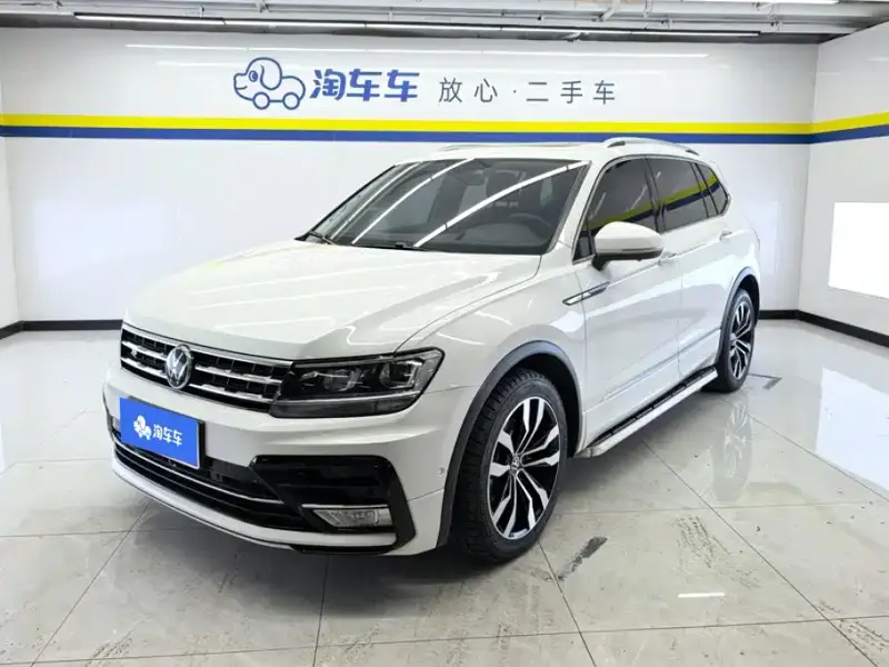 Volkswagen Tiguan L, 2021