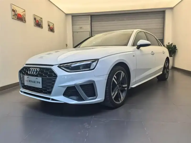 Audi A4L, 2021