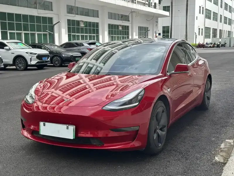 Tesla Model 3, 2020
