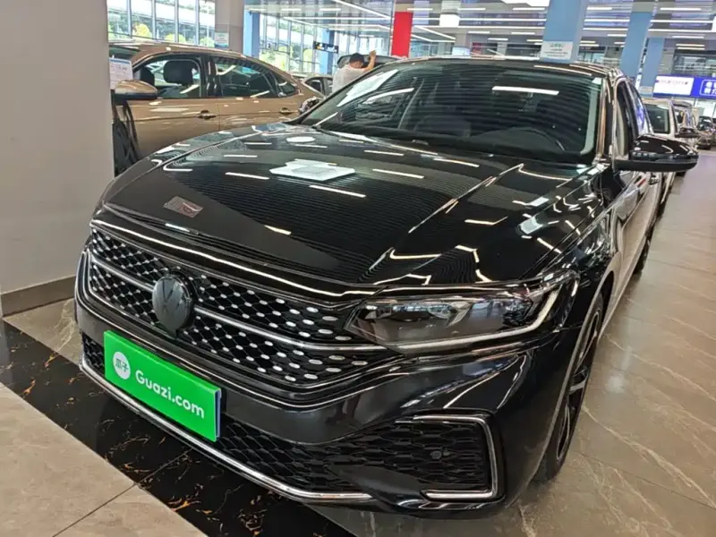 Volkswagen Passat, 2023