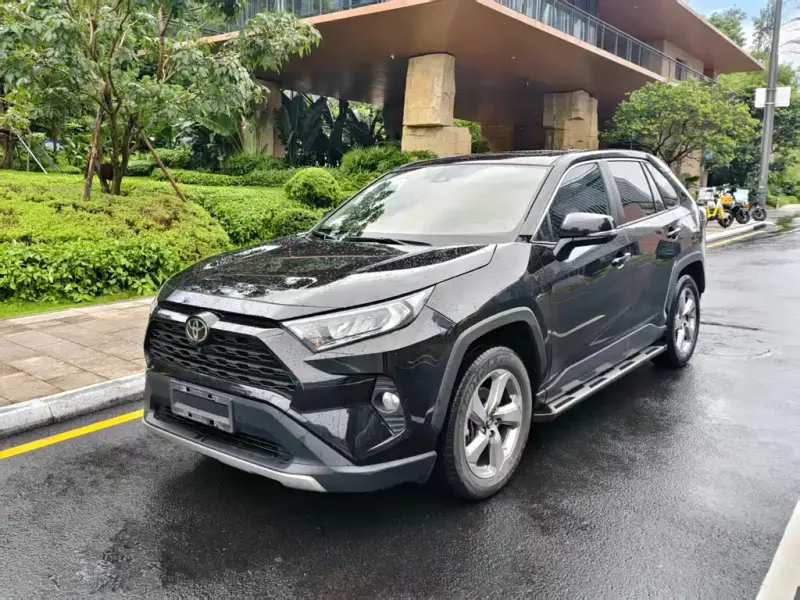 Toyota RAV4, 2022