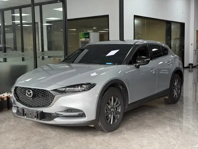 Mazda CX-4, 2021