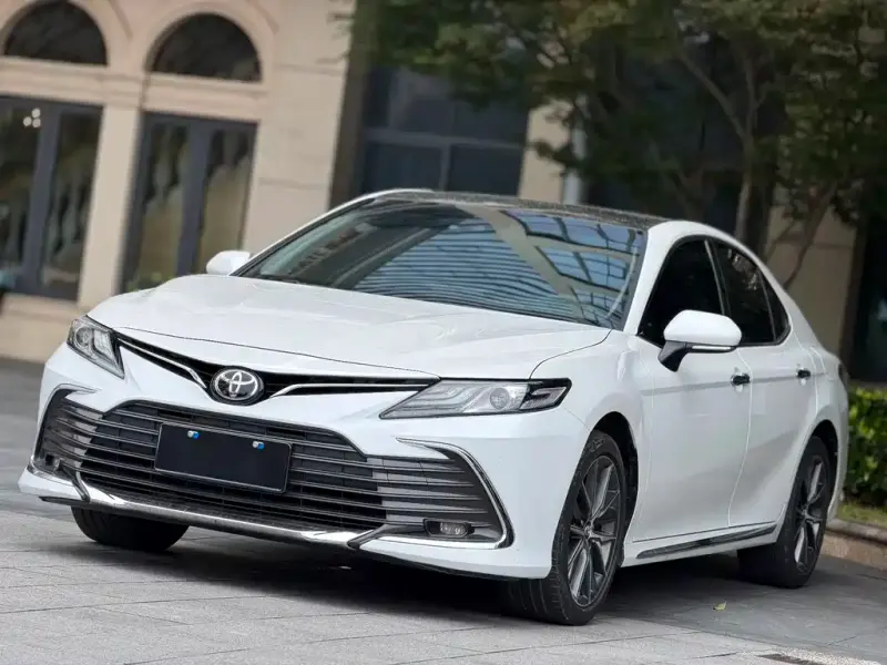 Toyota Camry, 2023