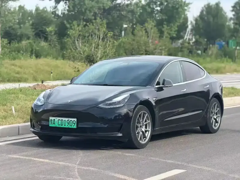 Tesla Model 3, 2020