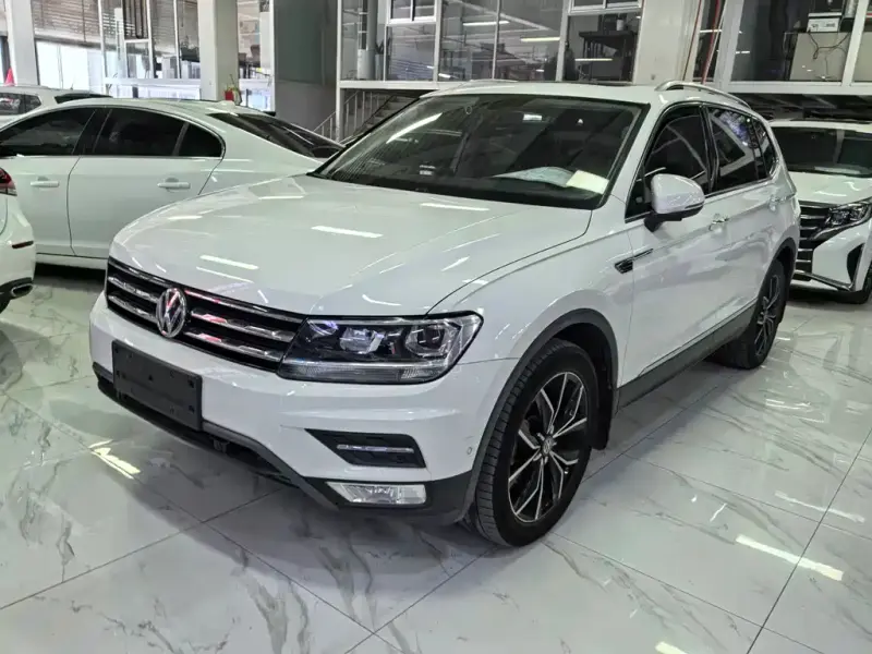 Volkswagen Tiguan L, 2020