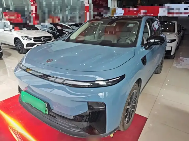Leapmotor B10, 2025