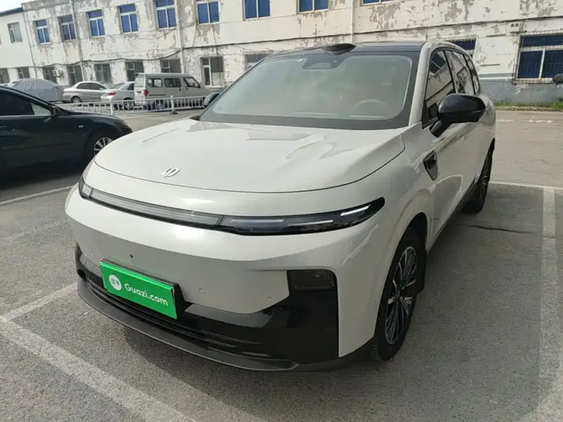 Leapmotor B10, 2025