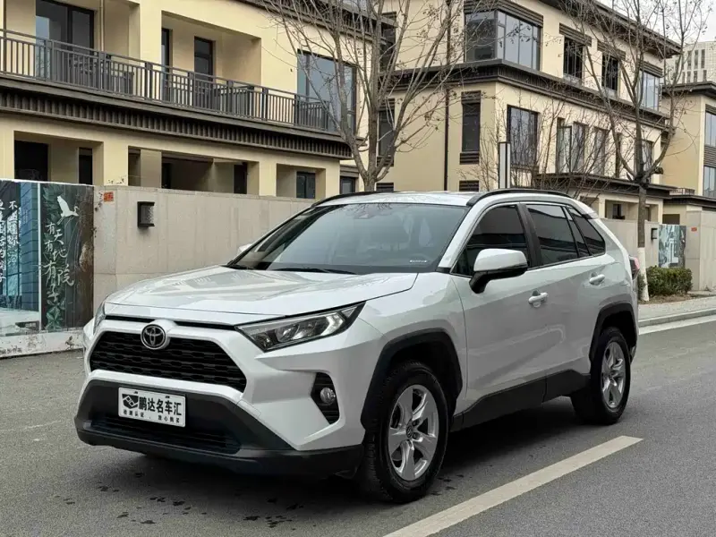 Toyota RAV4, 2021
