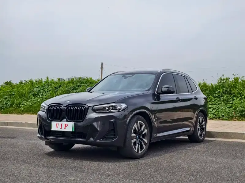 BMW iX3, 2021