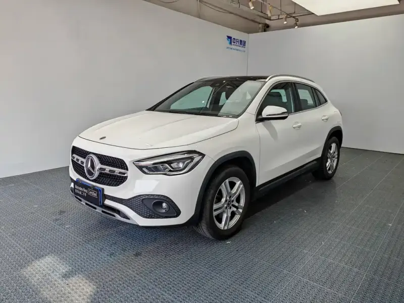 Mercedes-Benz GLA, 2023