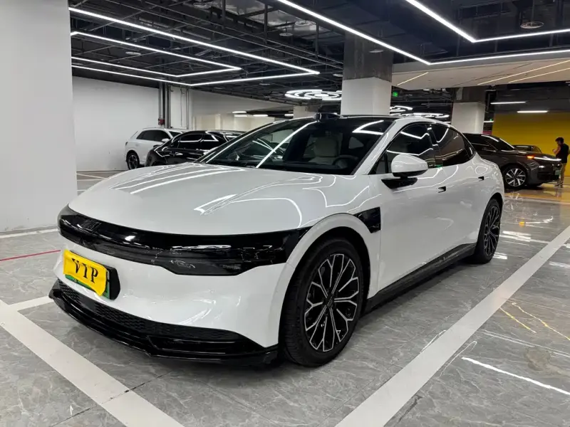 Zeekr 007, 2024