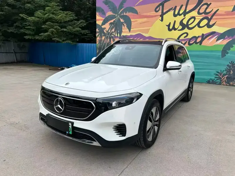Mercedes-Benz EQB, 2023