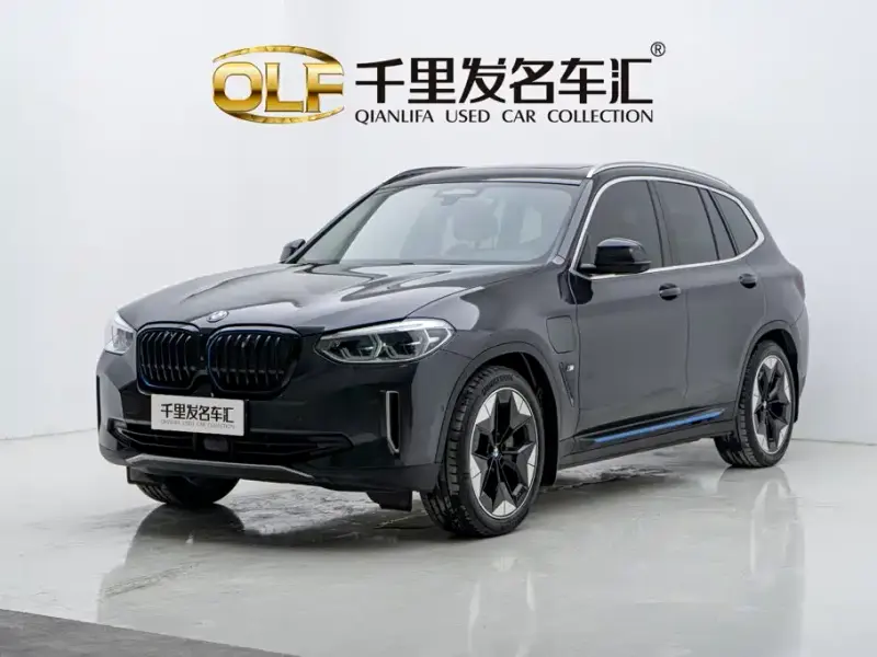 BMW iX3, 2021