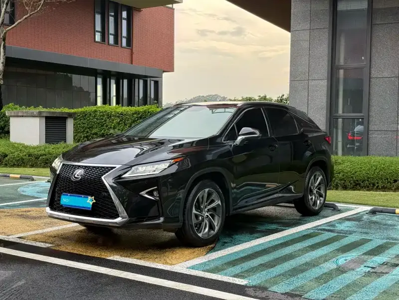 Lexus RX, 2016