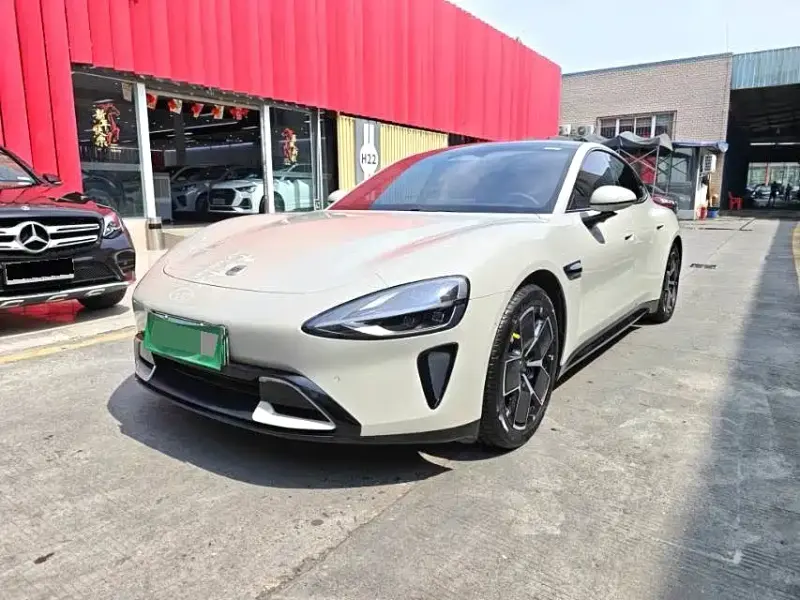 Xiaomi SU7, 2025