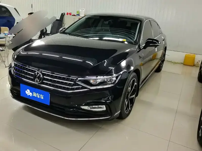 Volkswagen Magotan, 2025