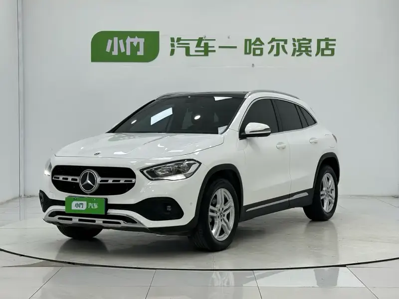 Mercedes-Benz GLA, 2021